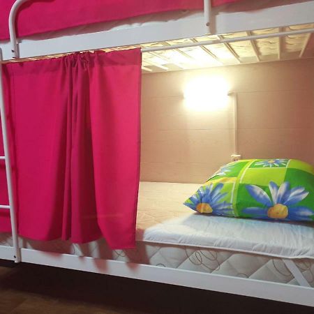 Hostel 777 Vokzal เคียฟ ภายนอก รูปภาพ